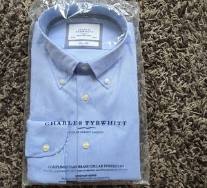 Charles Tyrwhitt Sky Business Casual Non Iron Button Down Slim Fit Shirt